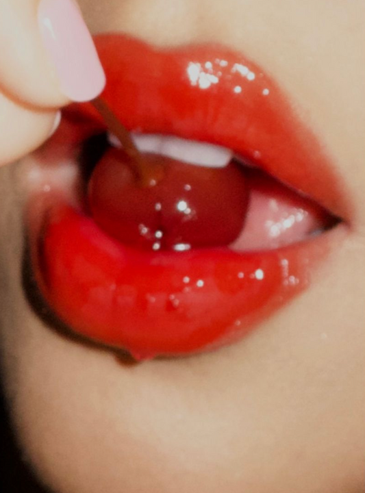 Why these botantical oils are must-haves for healthy, hydrated lips