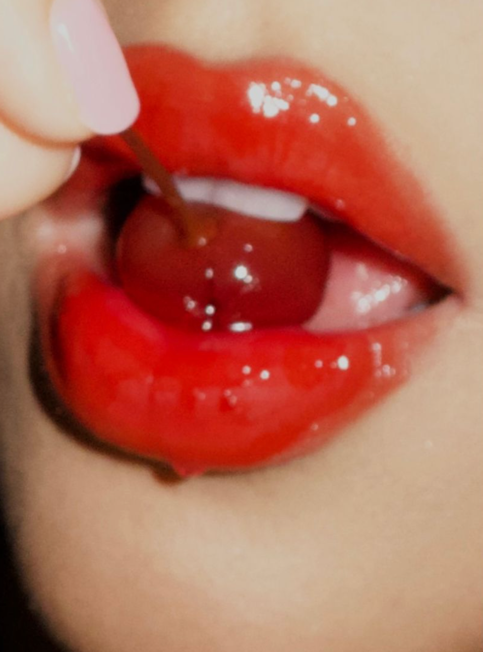 Why these botantical oils are must-haves for healthy, hydrated lips